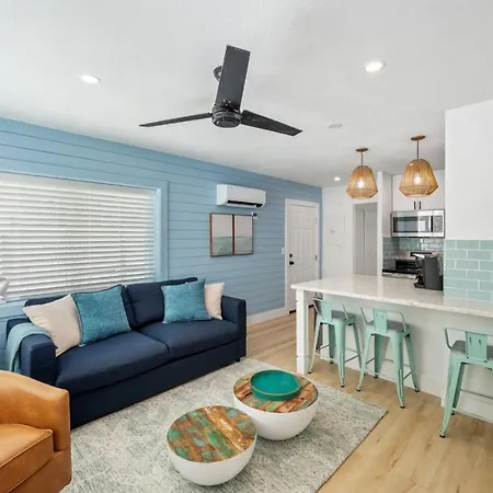 Beachfront Stay With Pool Access Bluefish 1